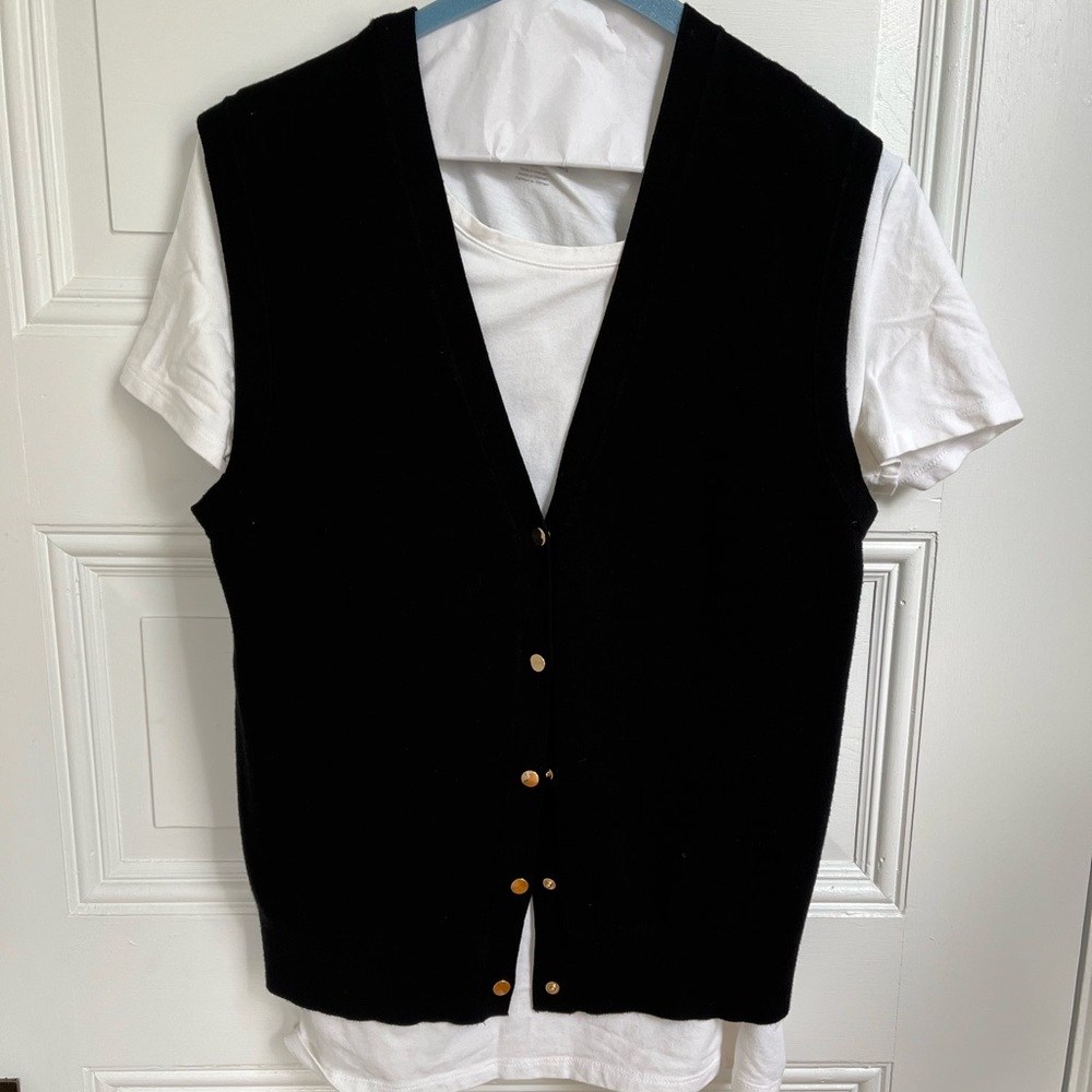 Zara knit vest, gold snaps, M